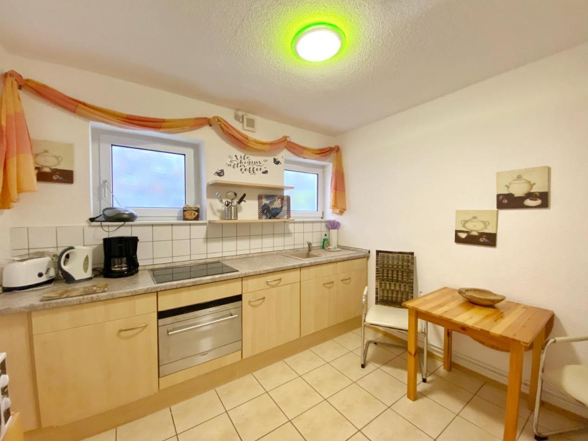 Ferienwohnungen Stadtmitte - Fewo 1 Sassnitz Ngoại thất bức ảnh