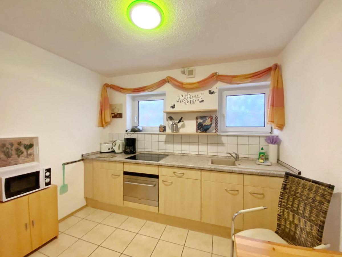 Ferienwohnungen Stadtmitte - Fewo 1 Sassnitz Ngoại thất bức ảnh